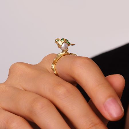Bird Pearl Ring