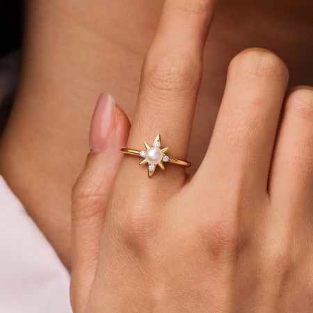 Eight-Pointed Star Ring