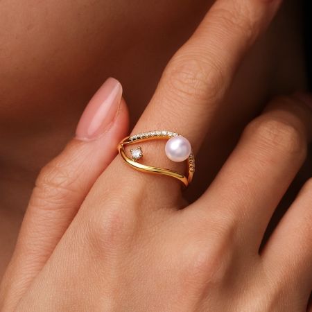 Double Arc Ring